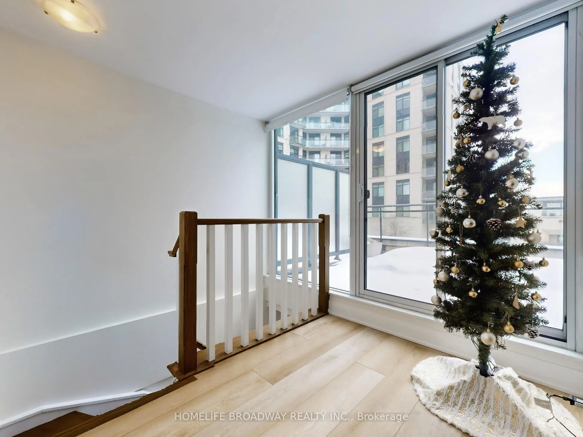 24 Woodstream Boulevard #112