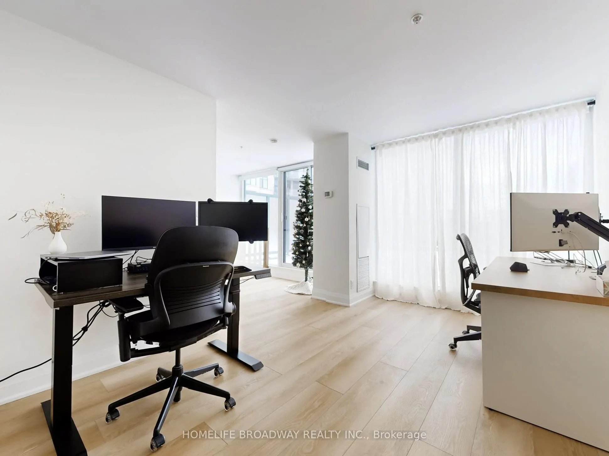 24 Woodstream Boulevard #112