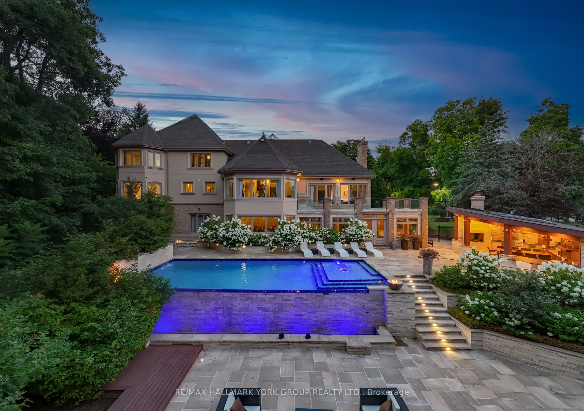 24 Dew Drop Court