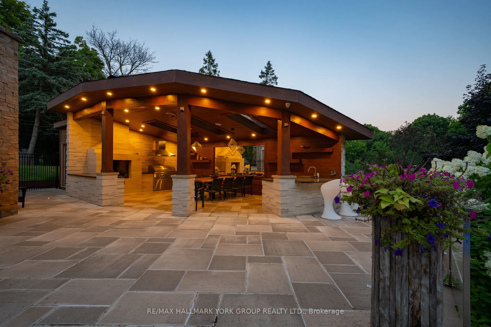24 Dew Drop Court