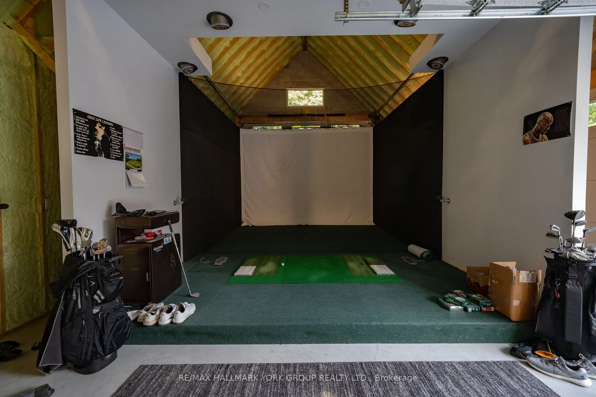 24 Dew Drop Court