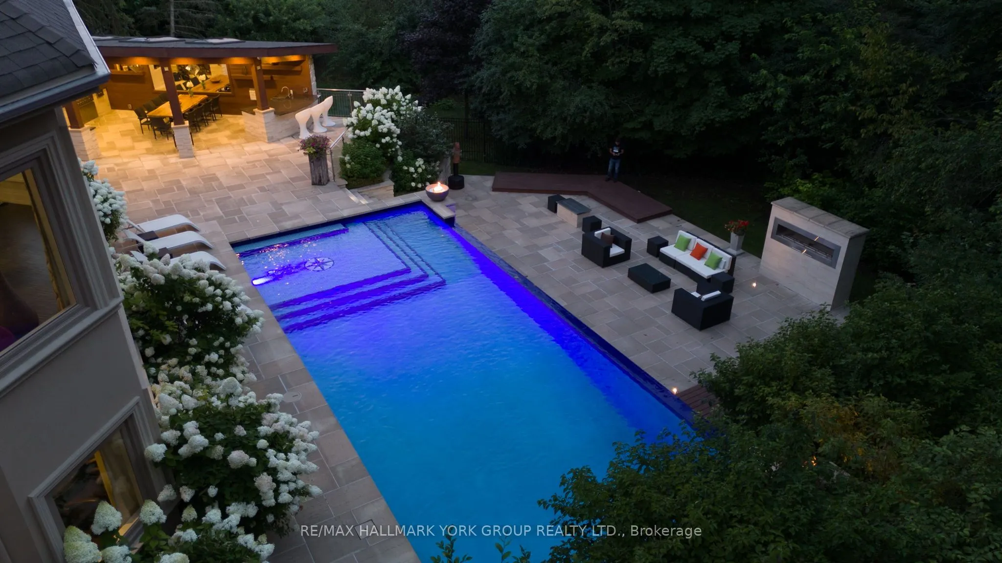 24 Dew Drop Court