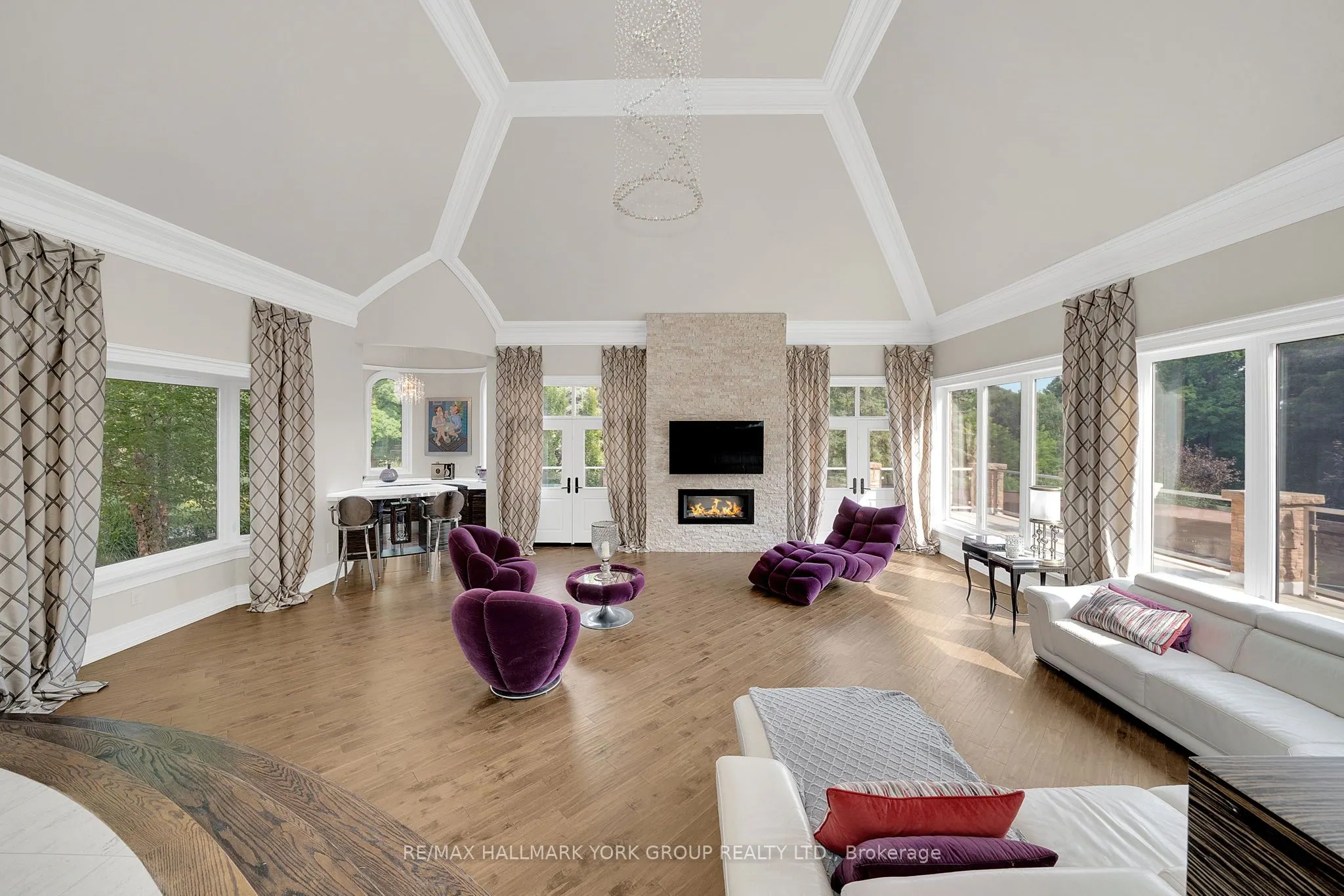 24 Dew Drop Court