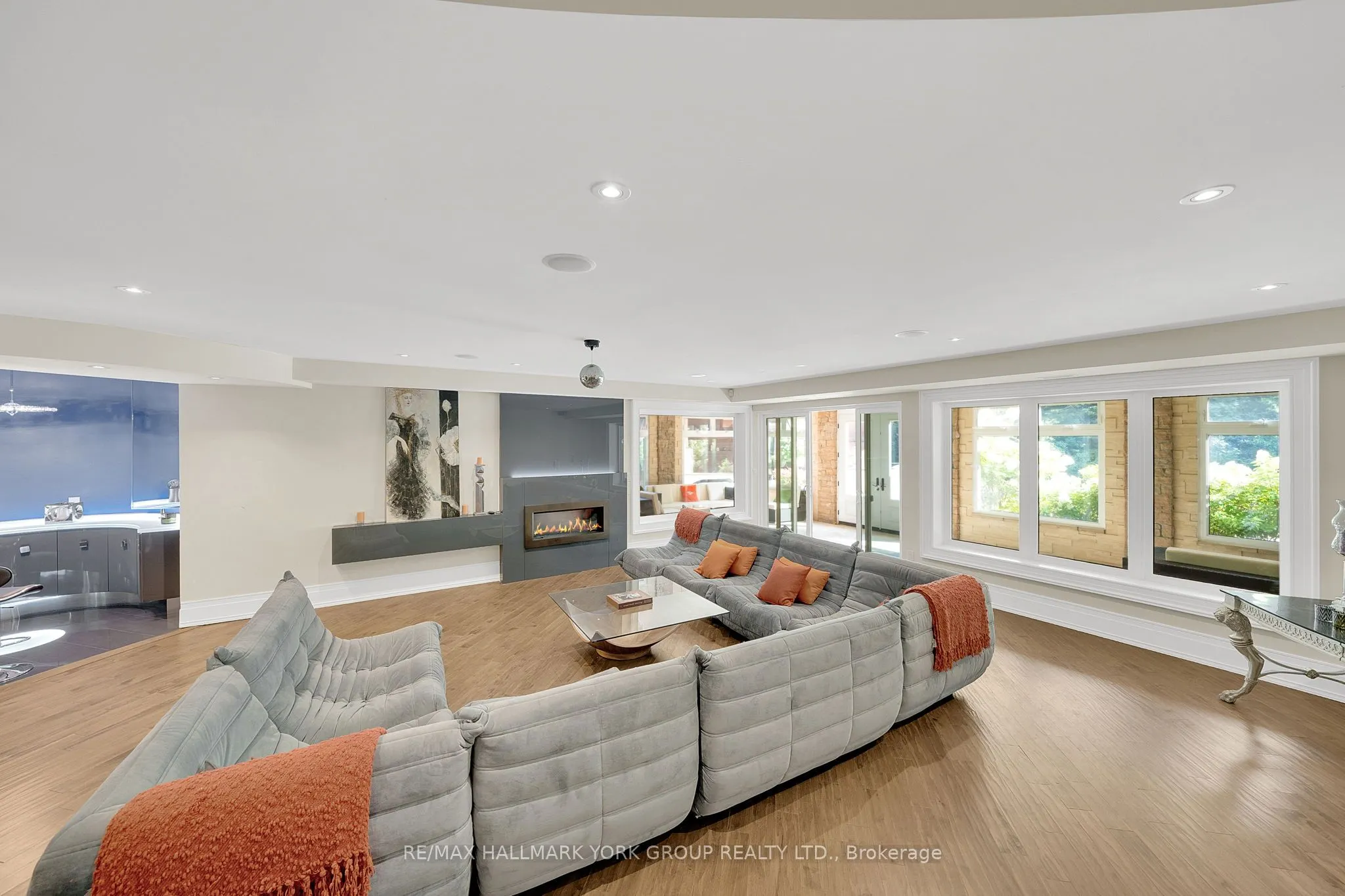 24 Dew Drop Court