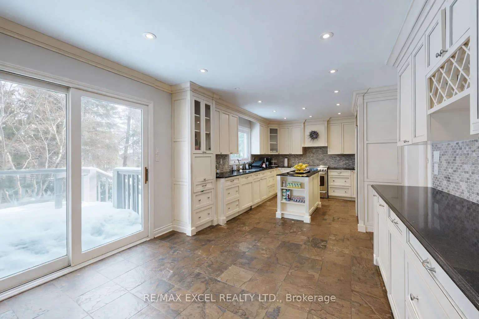 67 Rose Green Drive