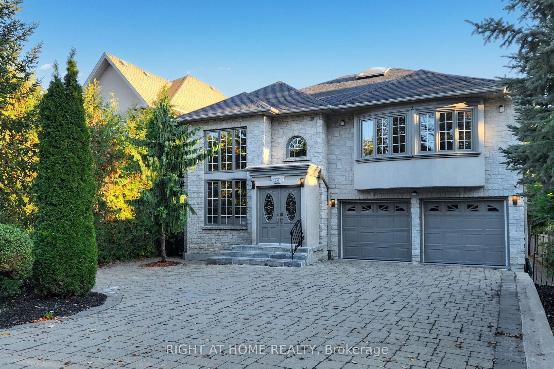 429 North Lake Road