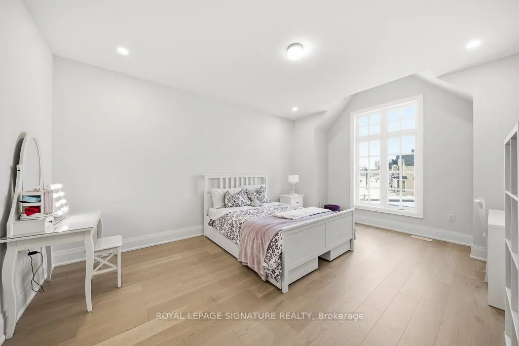 16 Gianvito Crescent