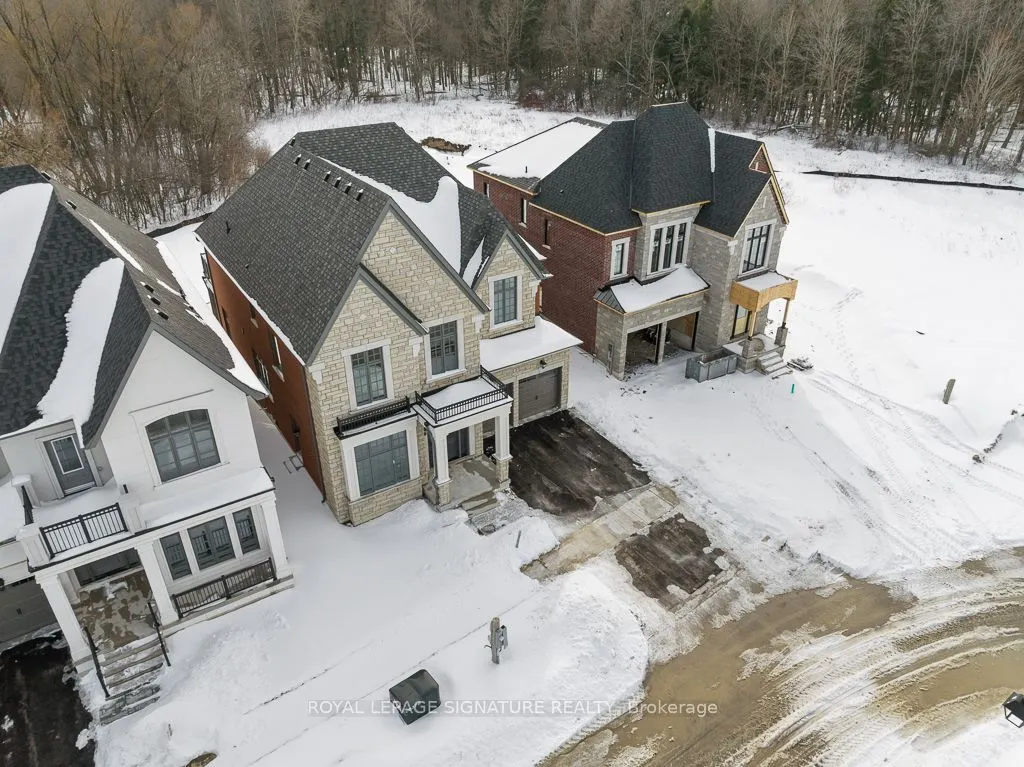 16 Gianvito Crescent