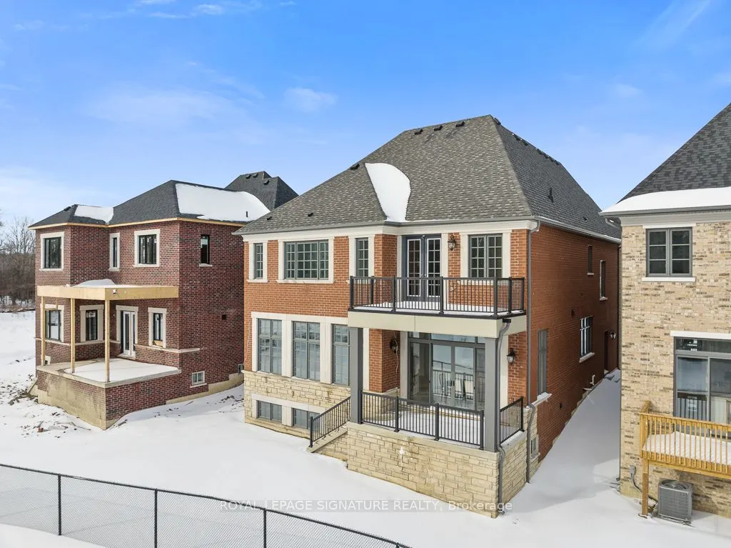 16 Gianvito Crescent