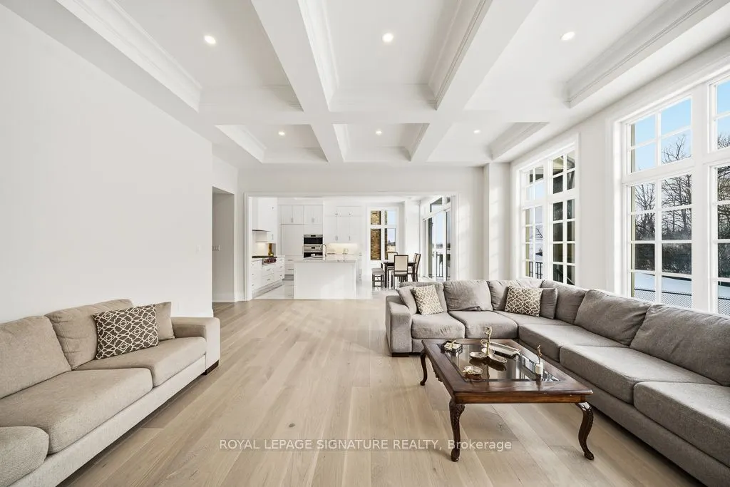 16 Gianvito Crescent