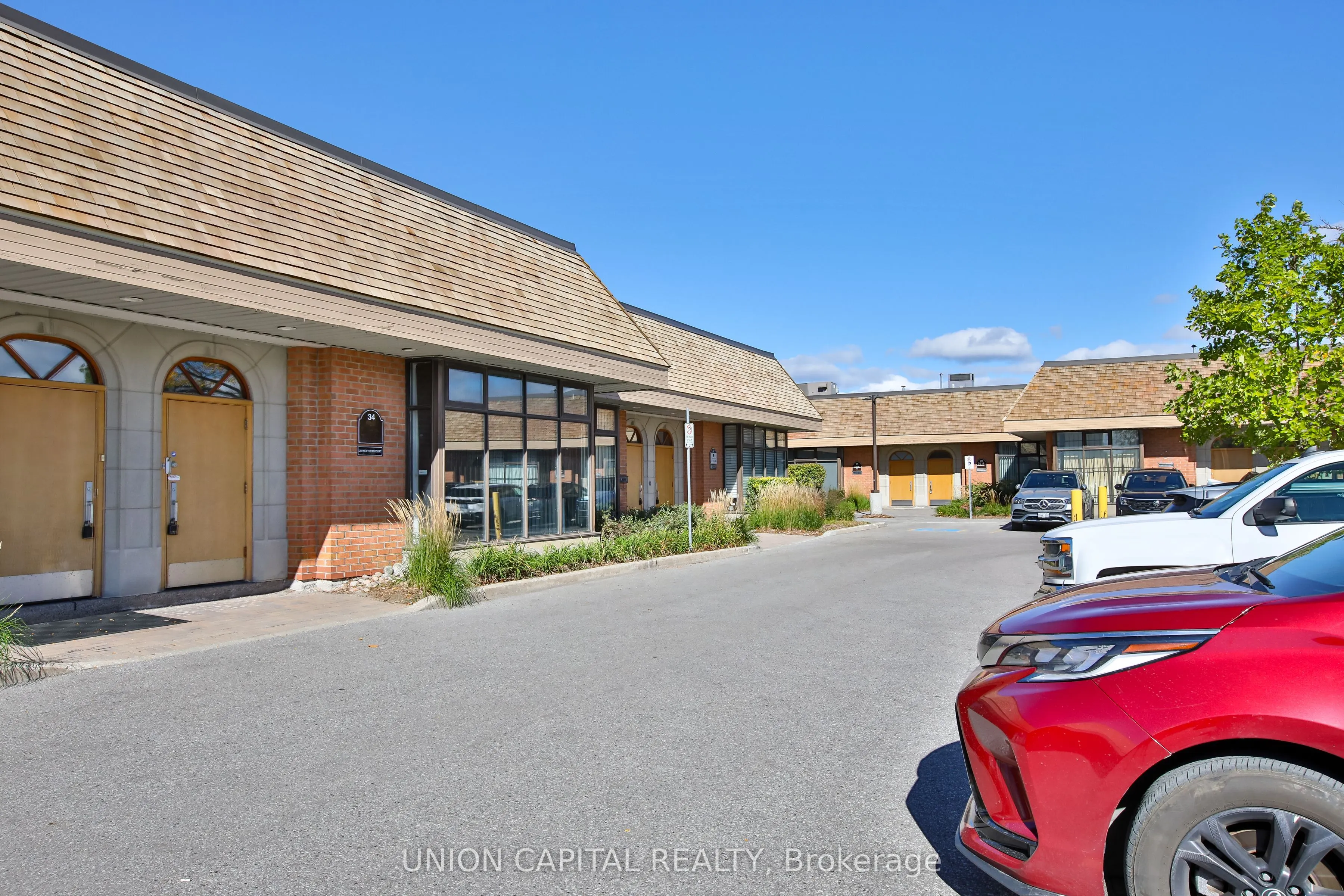 20 Wertheim Court #34
