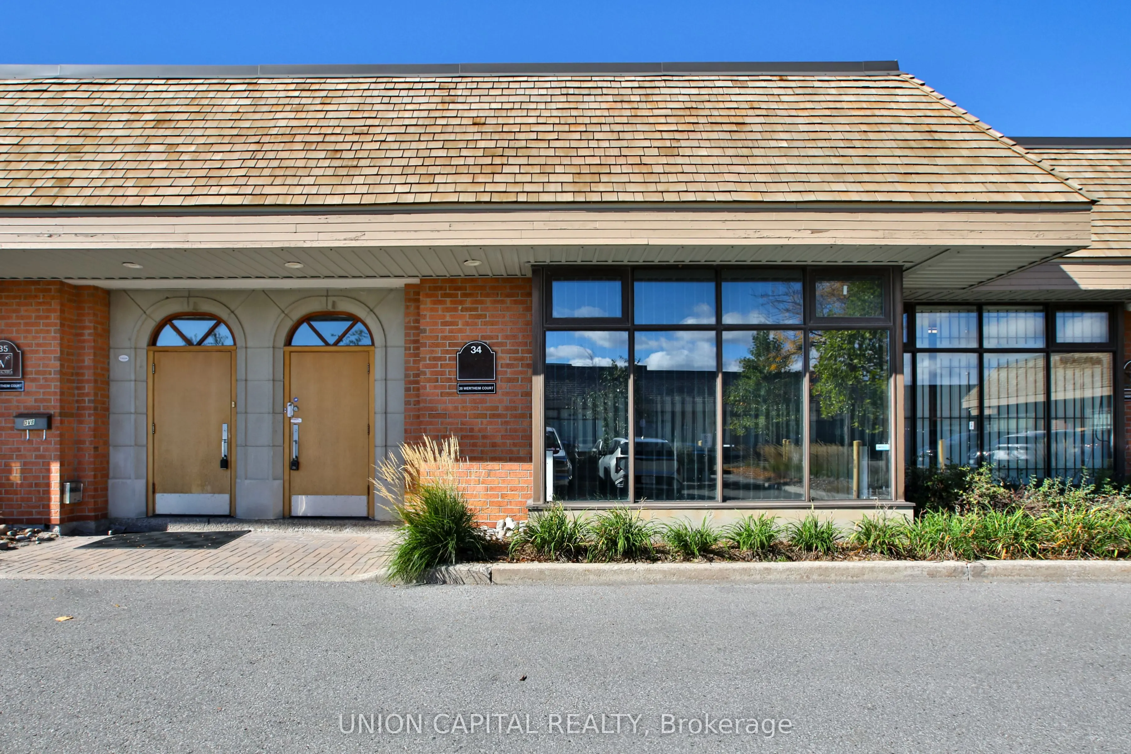20 Wertheim Court #34