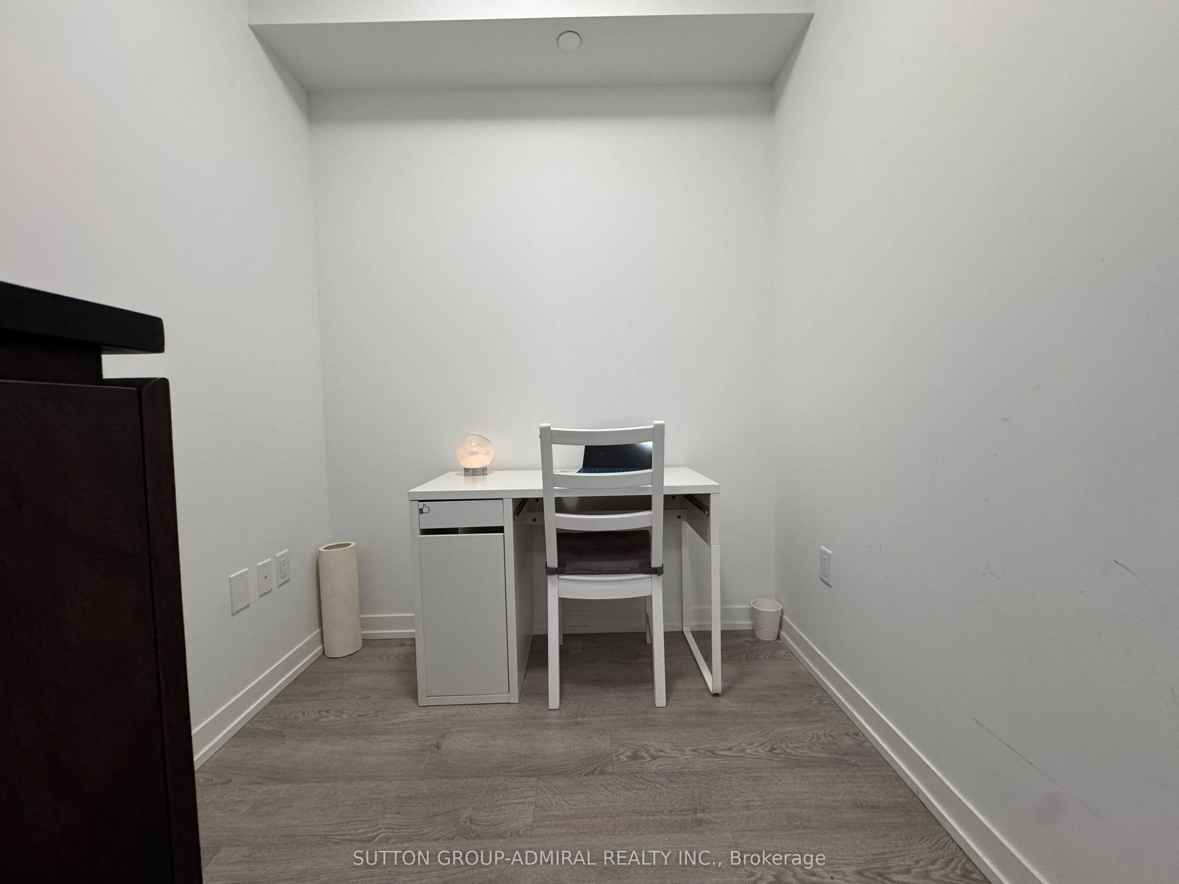 8868 Yonge Street #1006