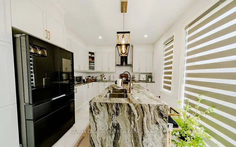 50 Carriage Shop Bend