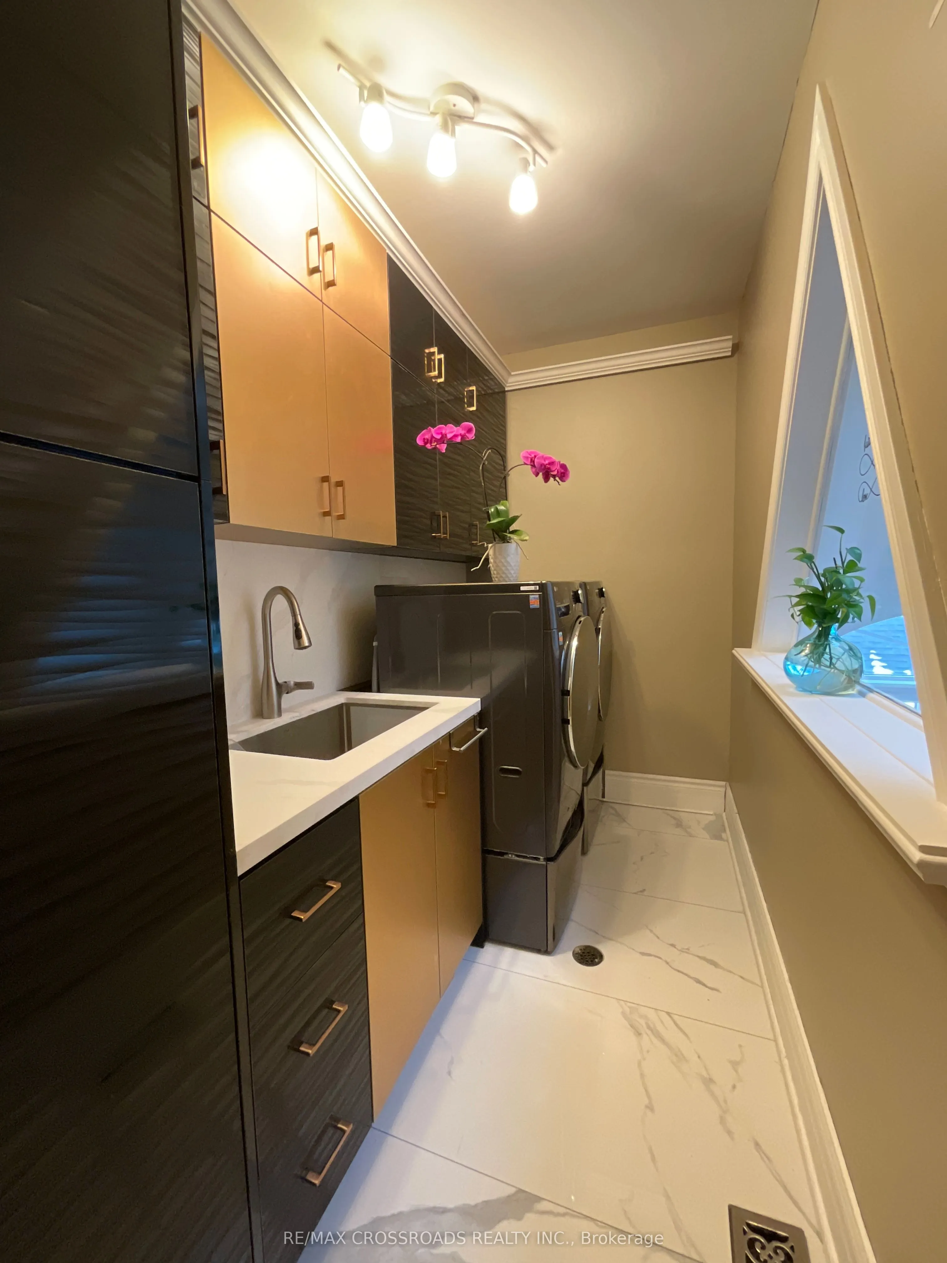 129 Lakeland Crescent