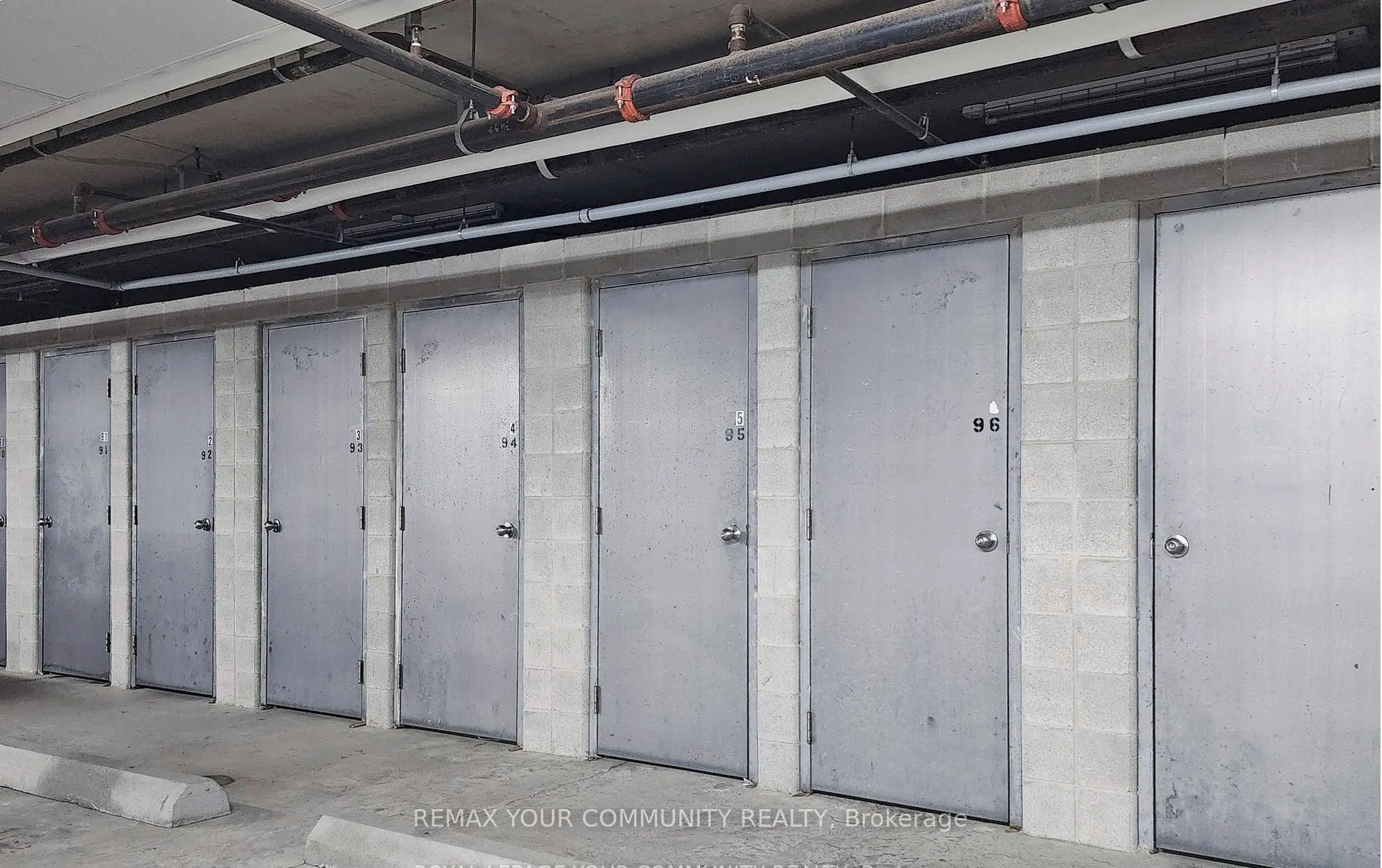 15450 Yonge Street #205