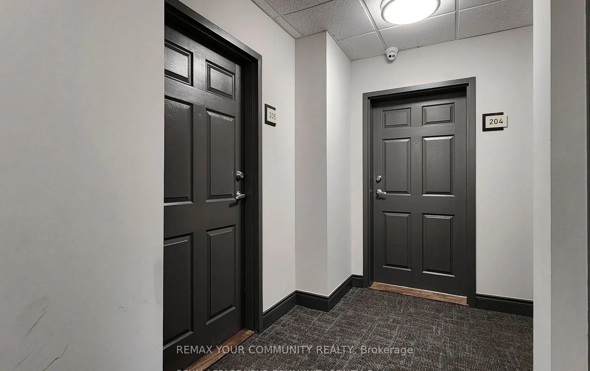 15450 Yonge Street #205
