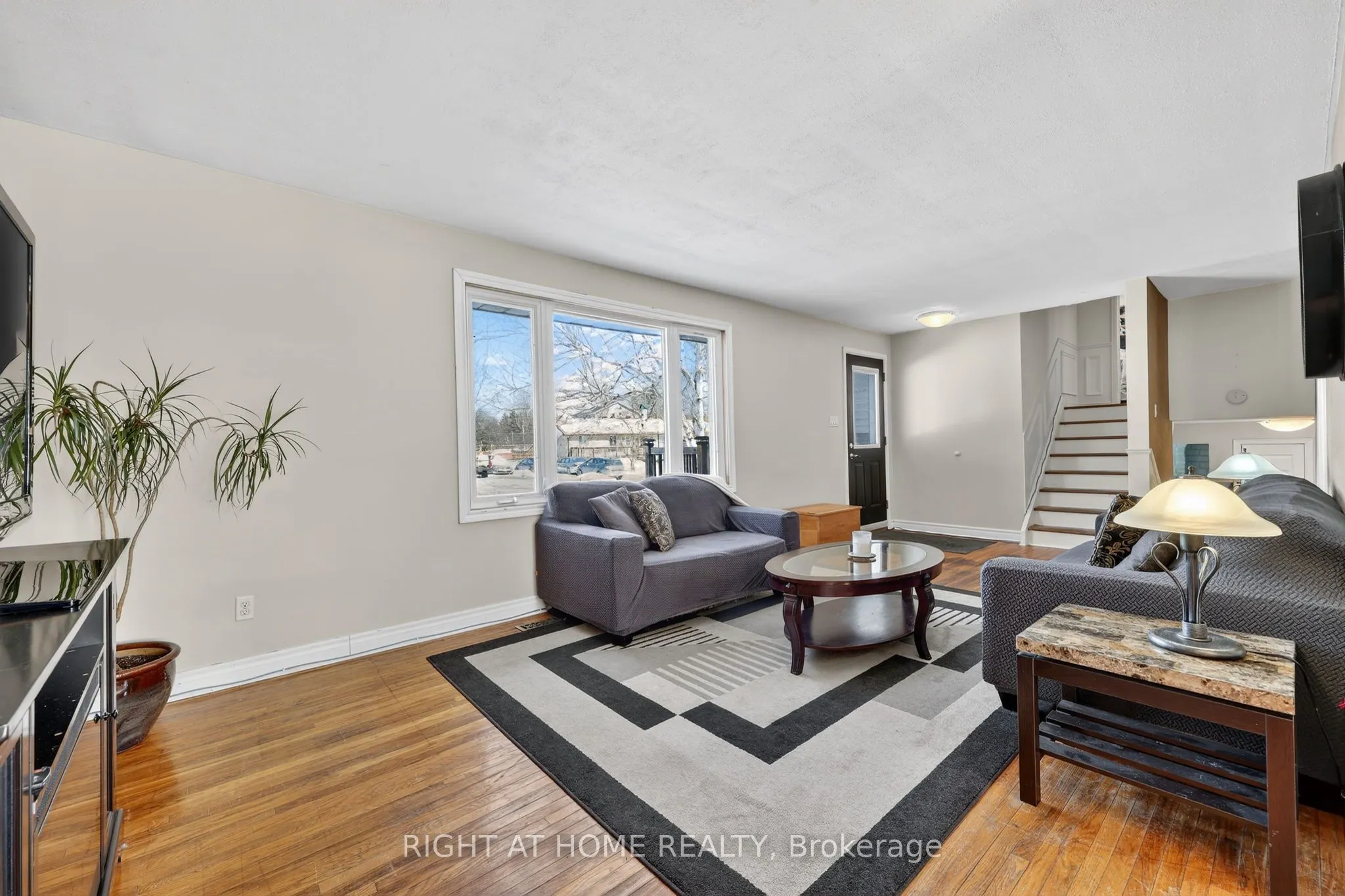 246 Calford Street