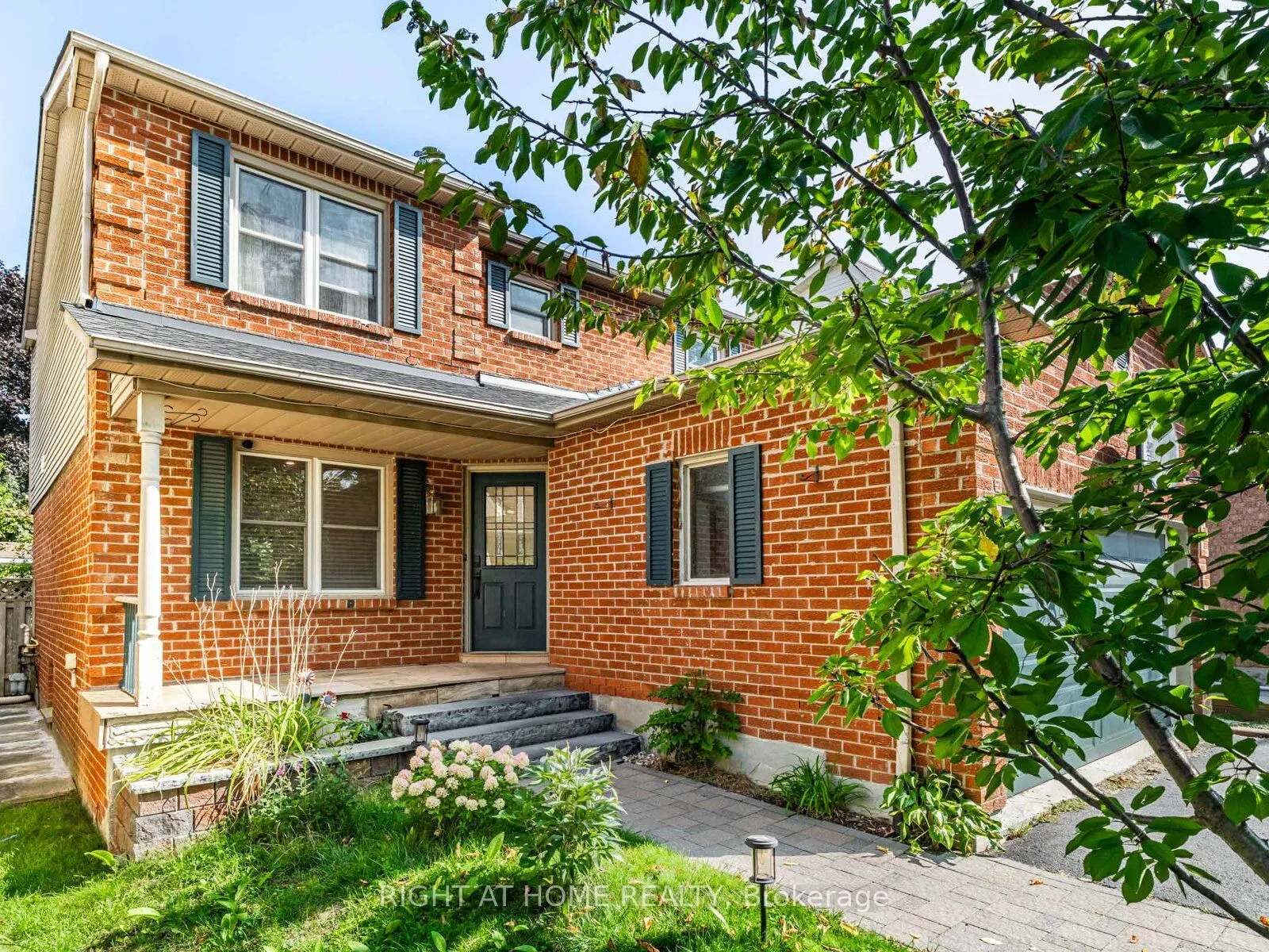 51 Moorcrest Drive