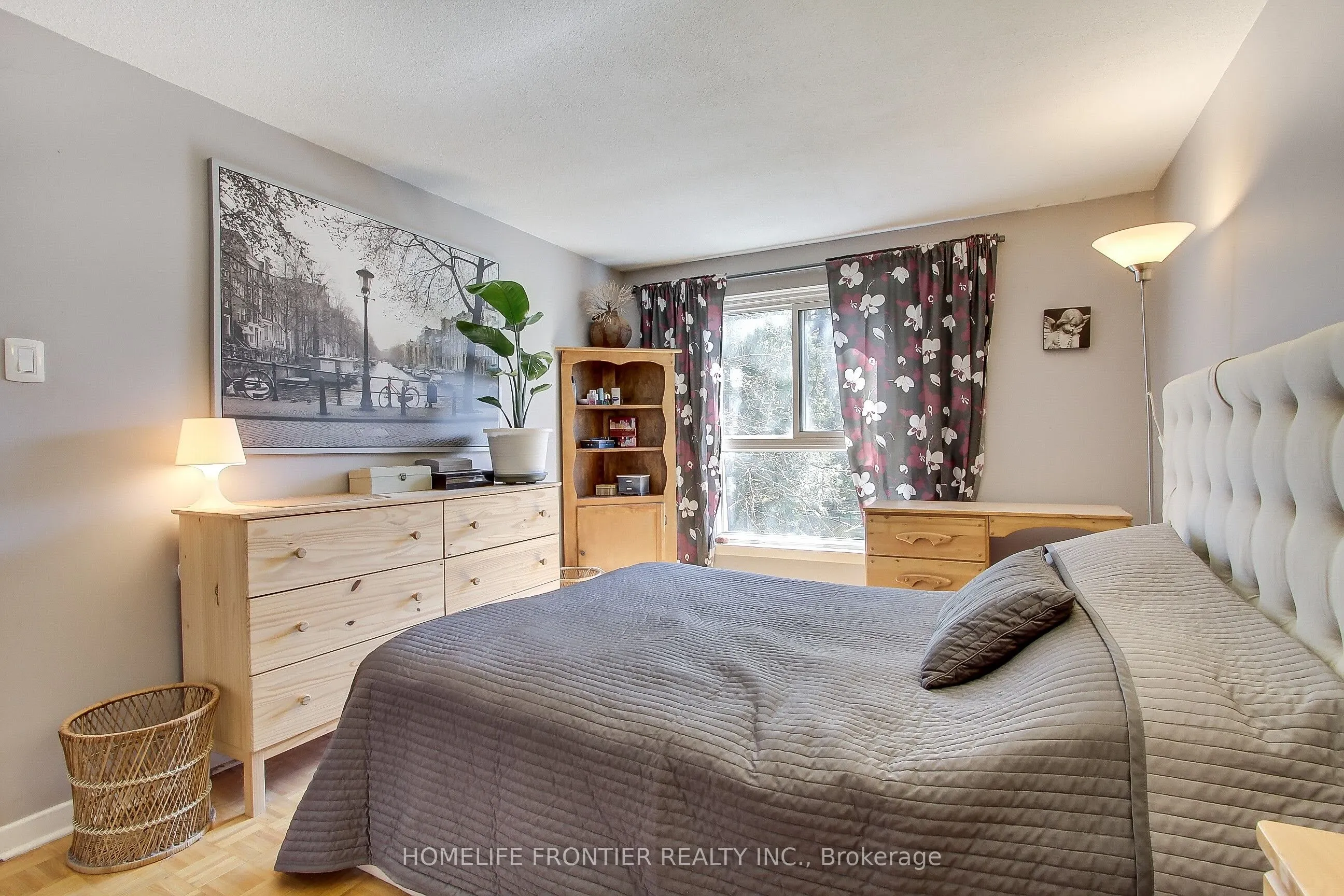 5 Penwick Crescent