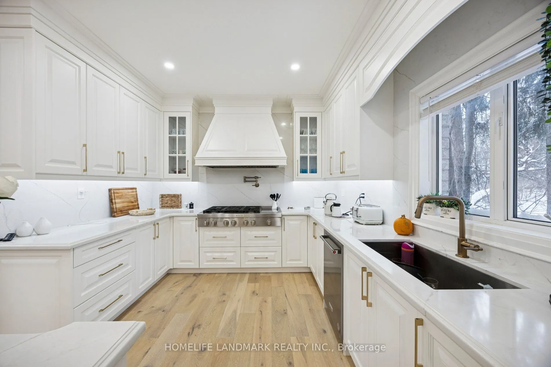 49 Pearson Avenue