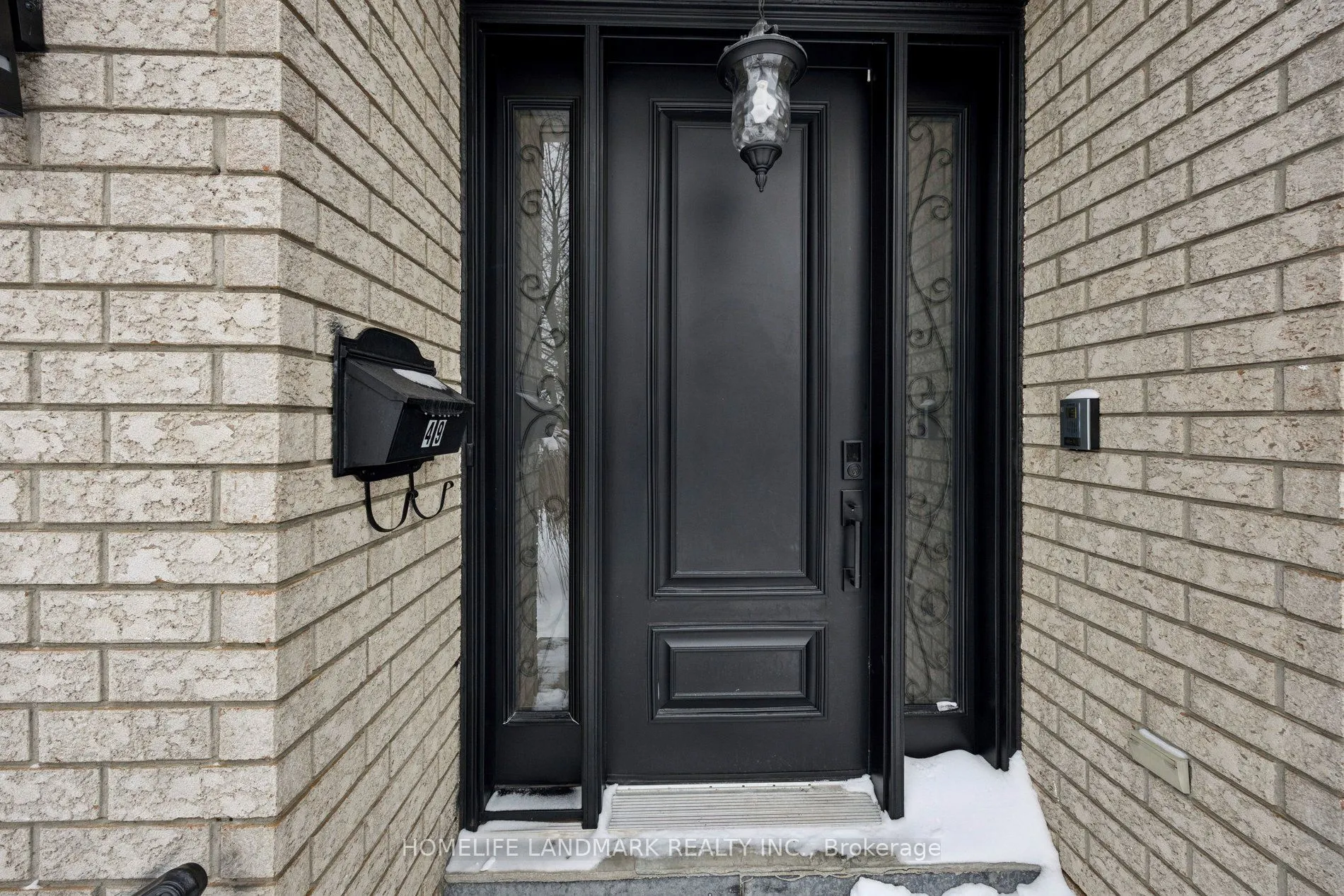 49 Pearson Avenue