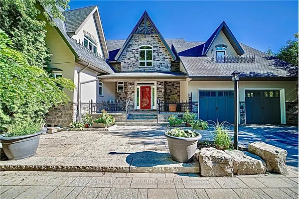 57 Joseph Street S