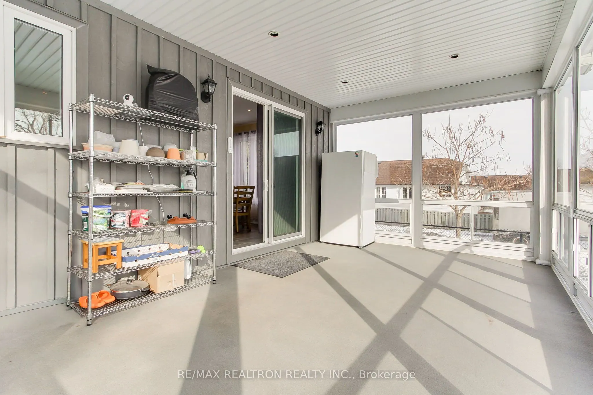 815 Churchill Lane