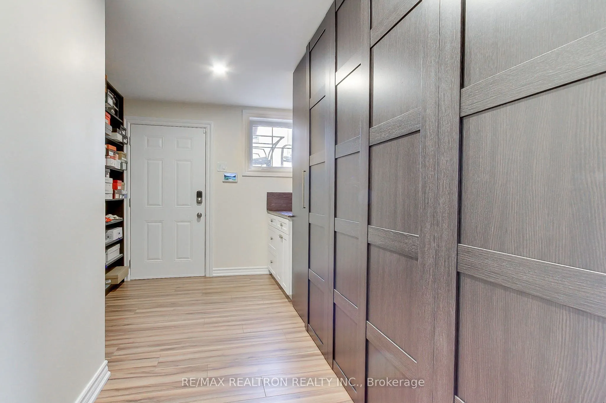 815 Churchill Lane