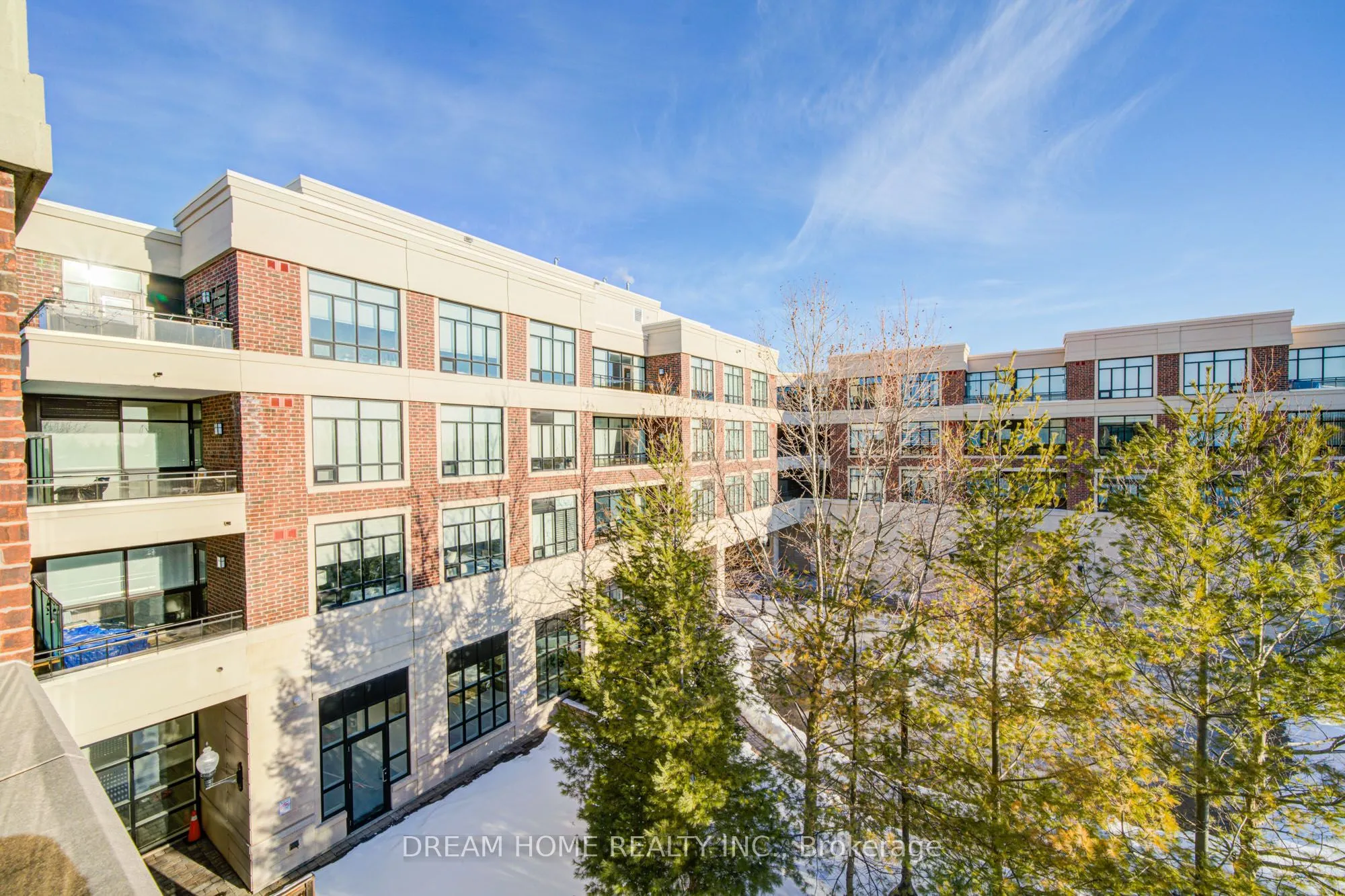 2396 Major Mackenzie Drive #322