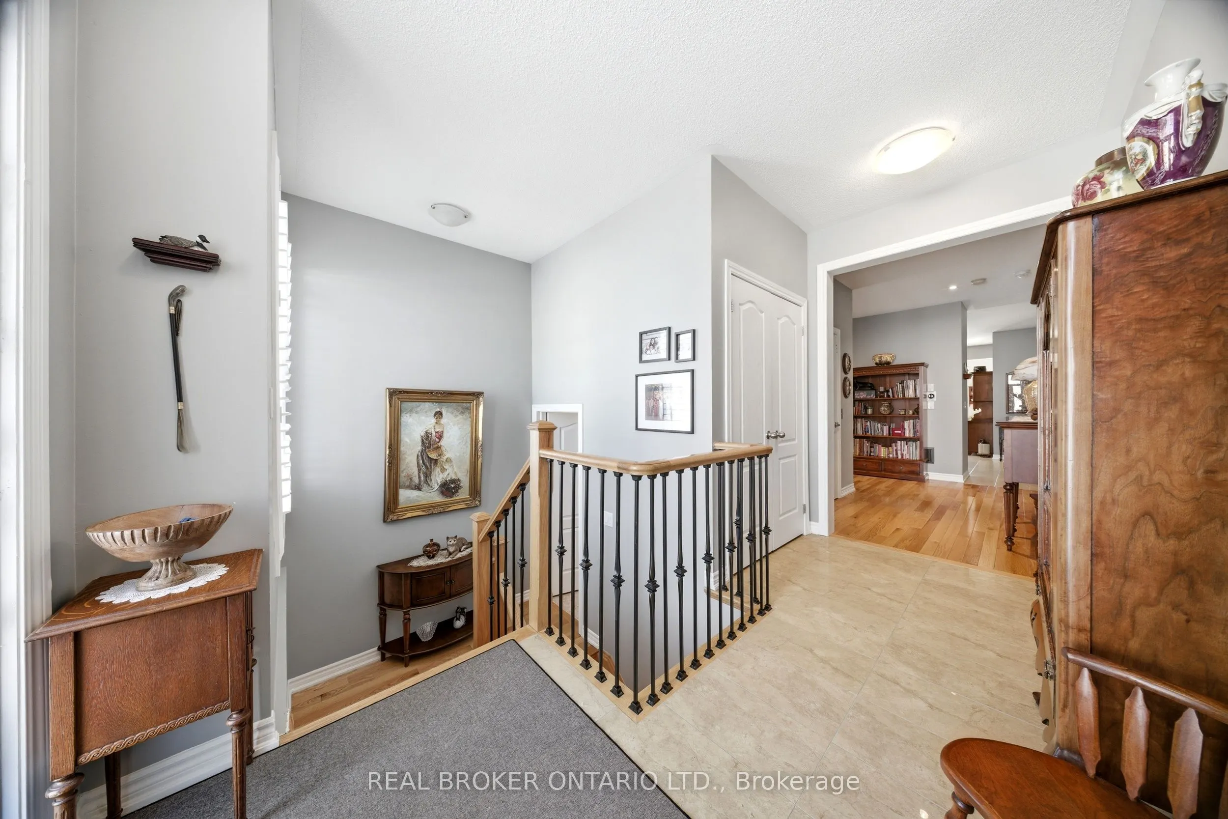 171 Gold Park Gate