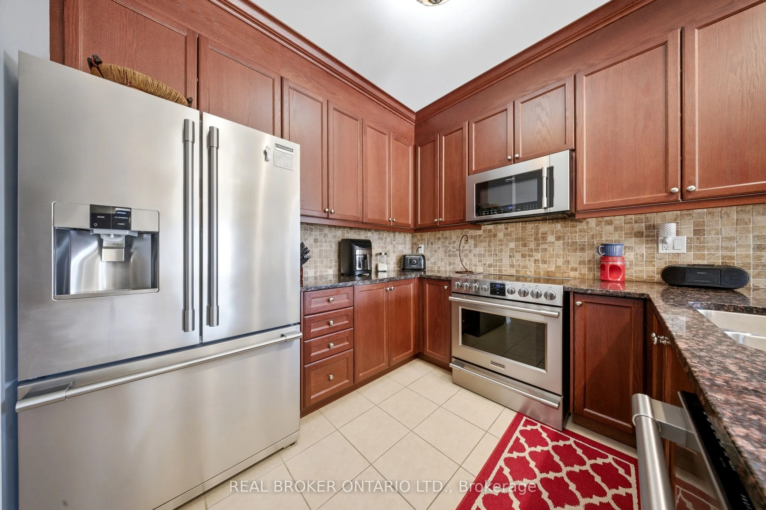 171 Gold Park Gate