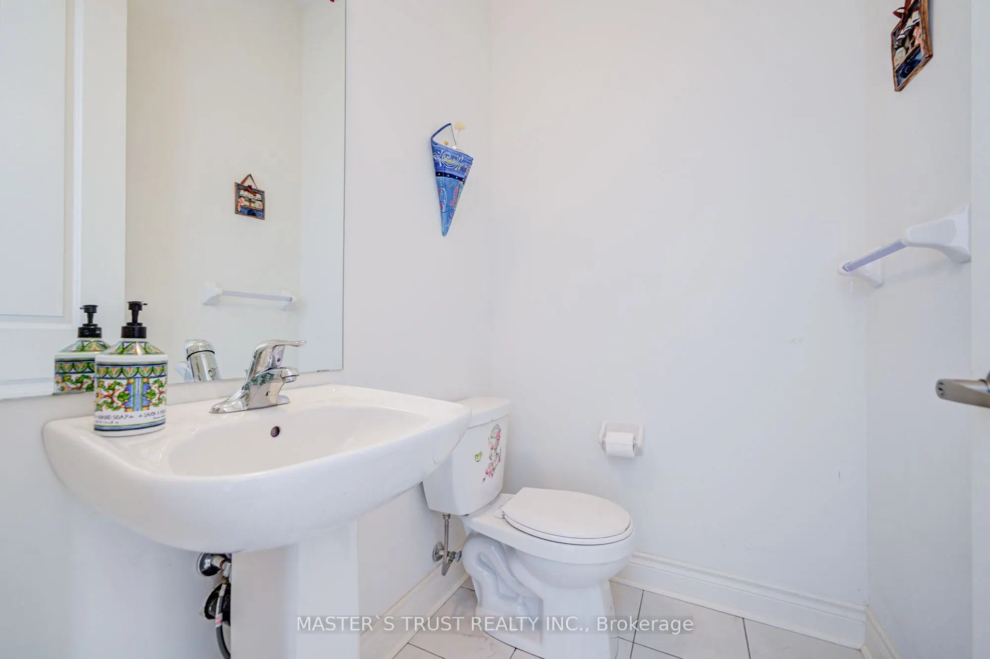 57 Tupling Street