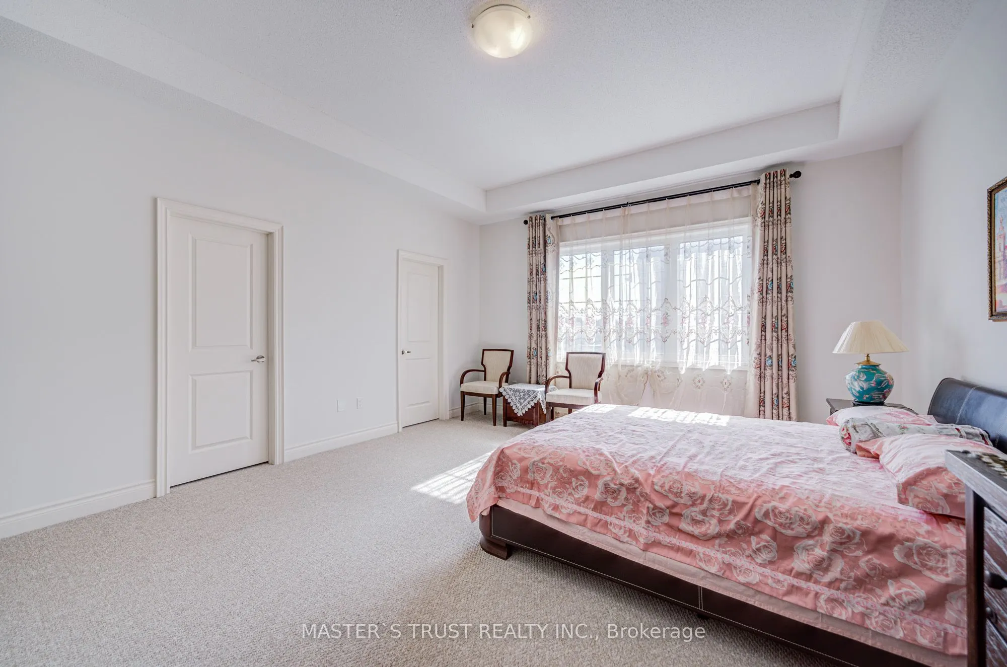 57 Tupling Street