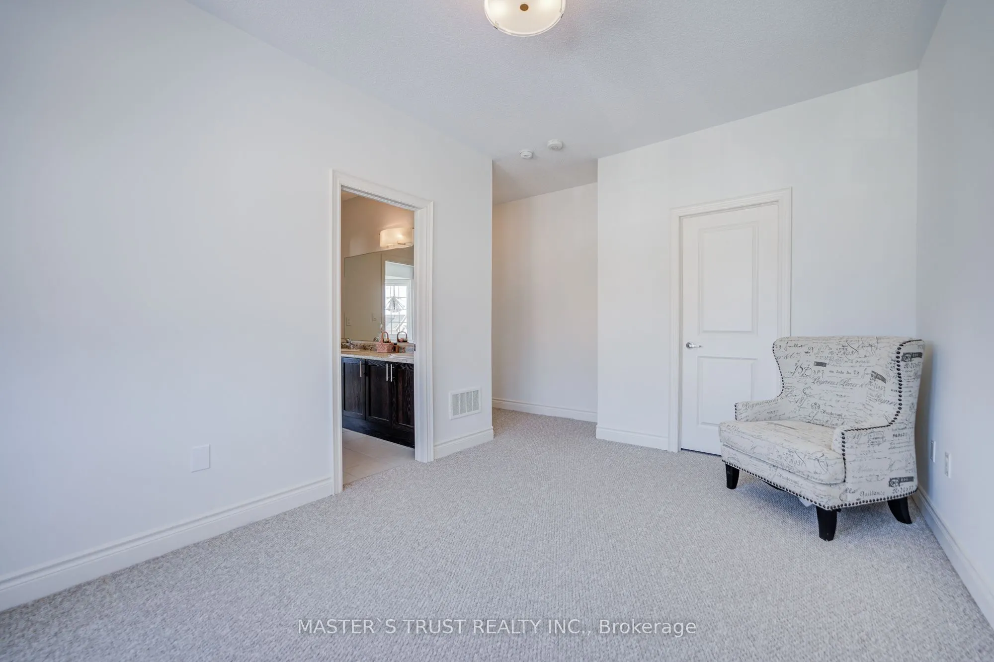 57 Tupling Street