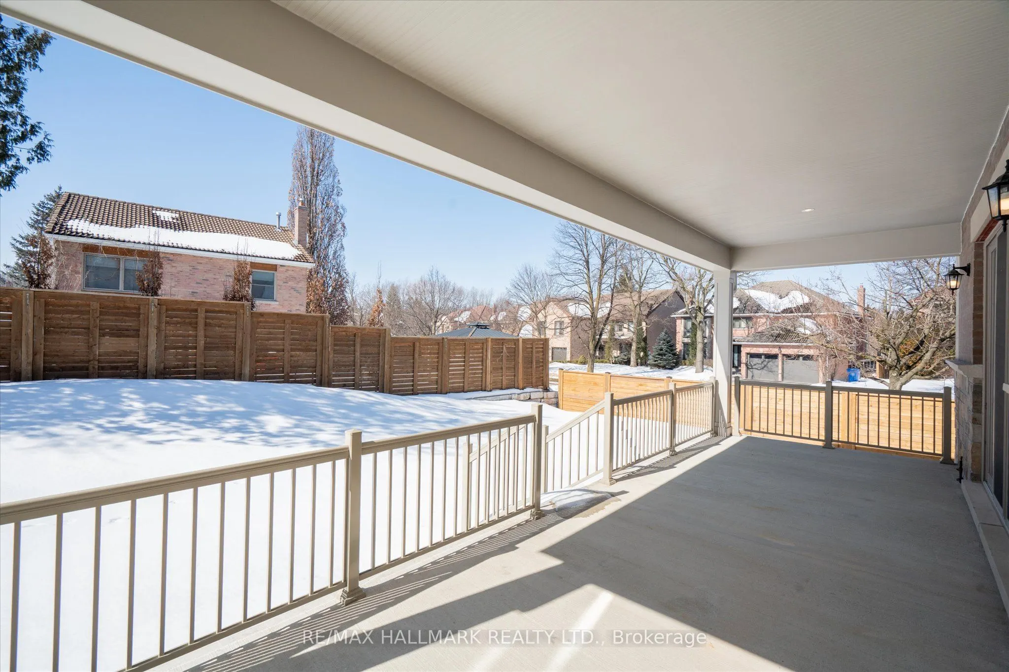 6 Dennis Reed Court