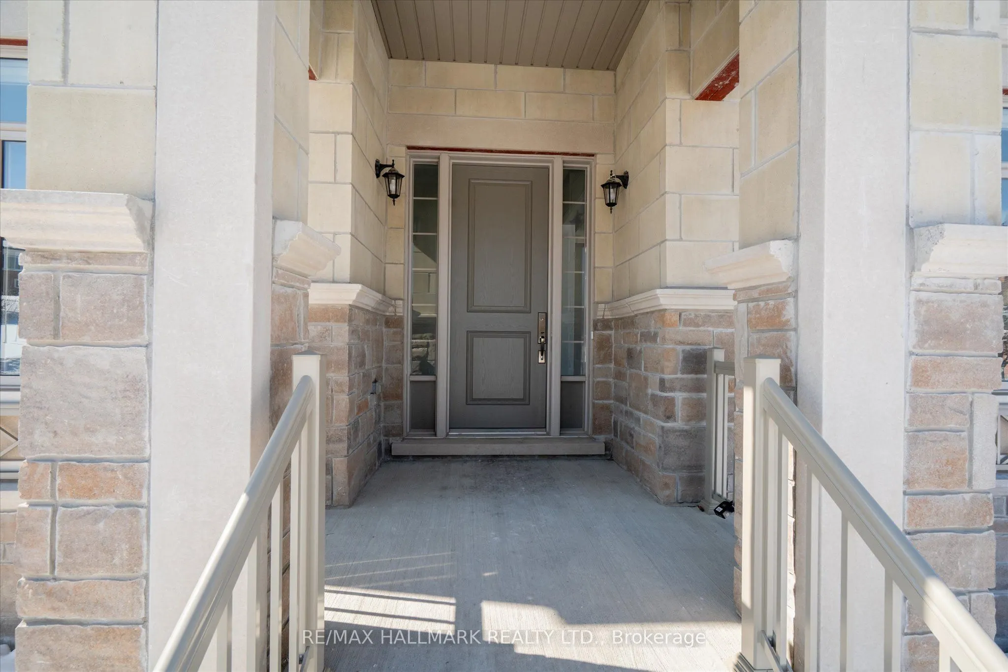 6 Dennis Reed Court