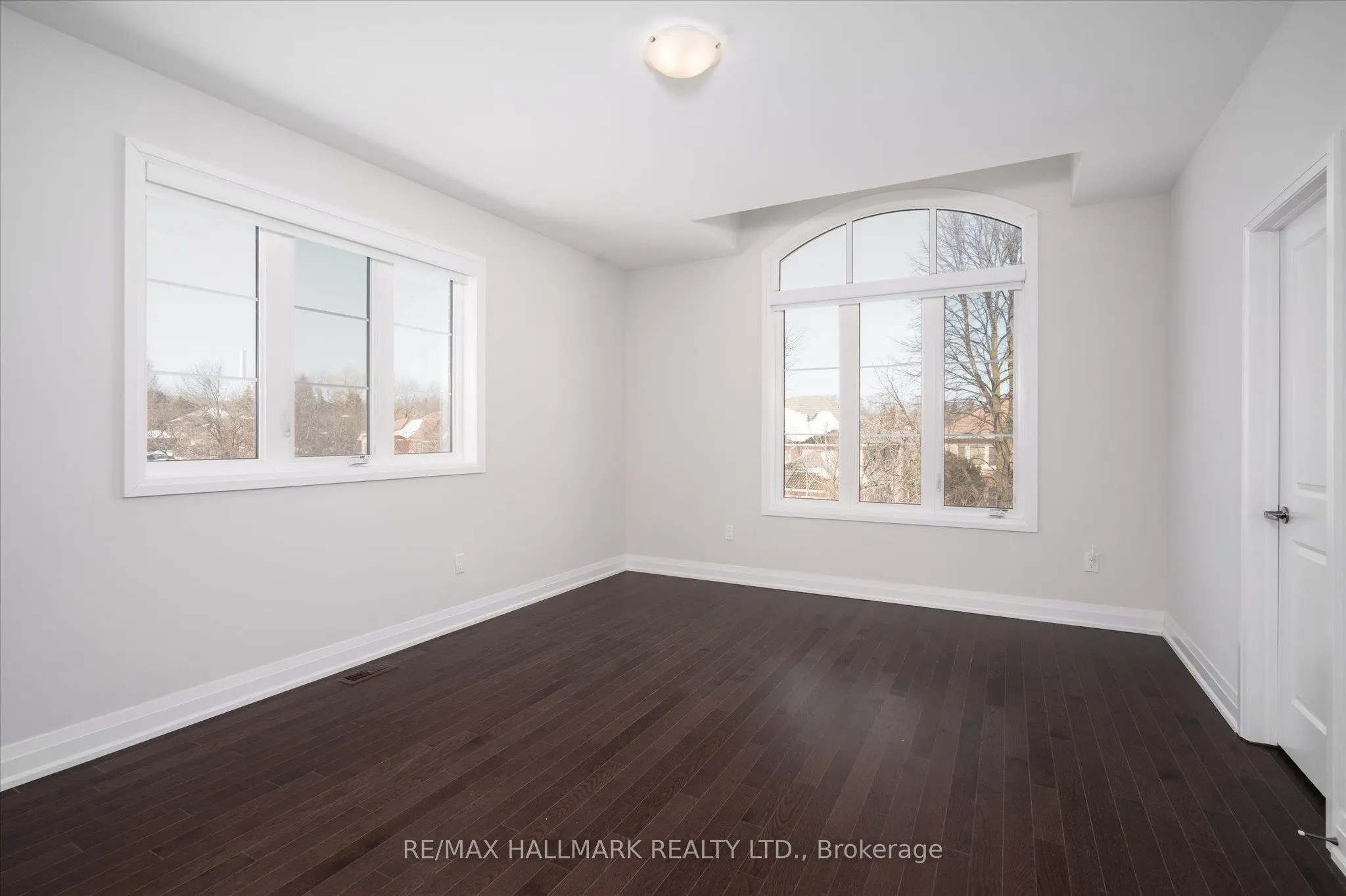 6 Dennis Reed Court