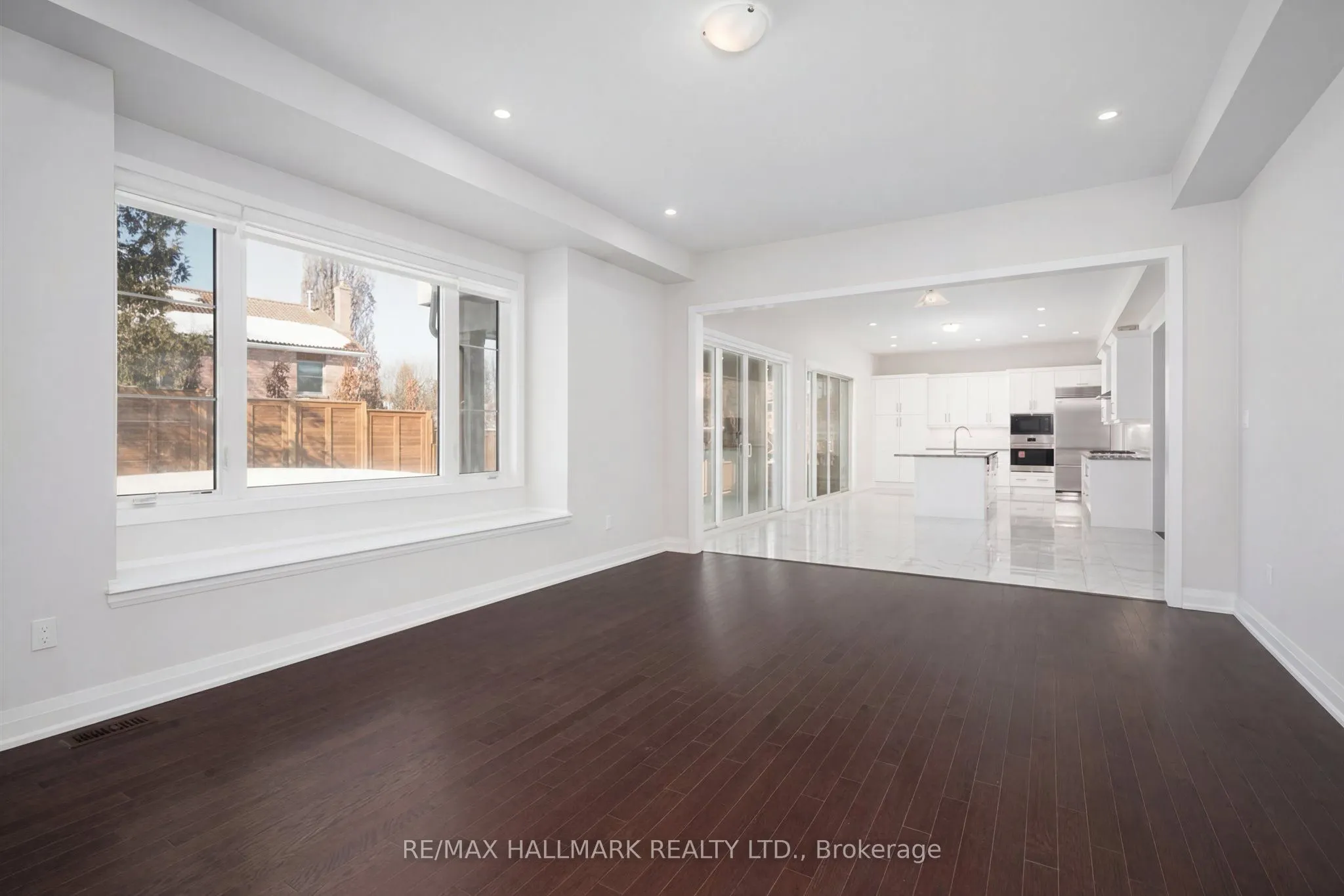 6 Dennis Reed Court