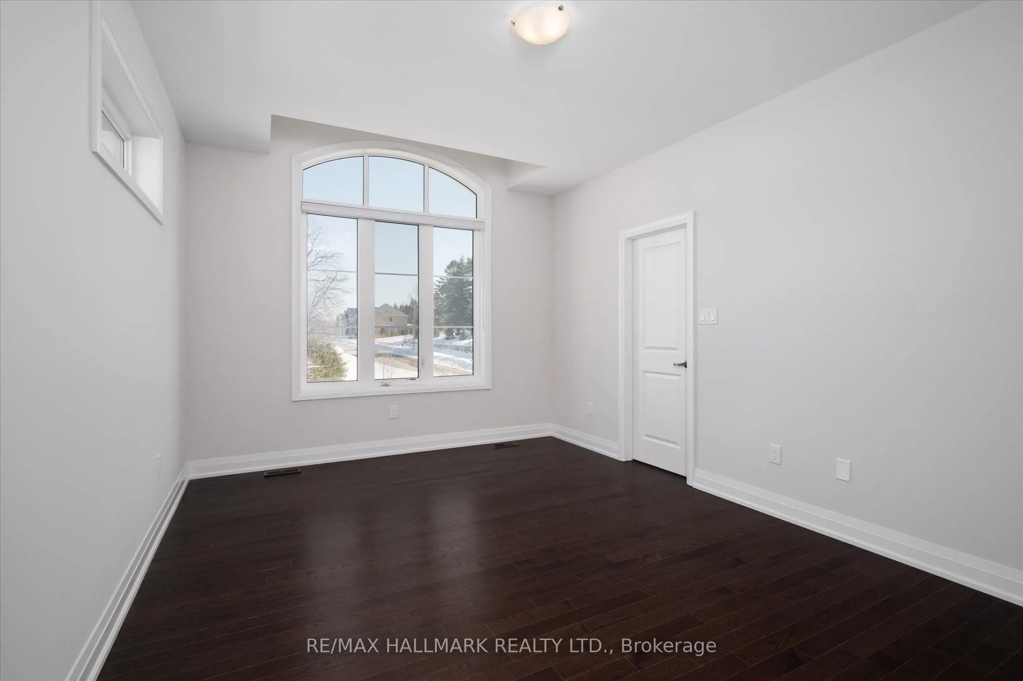 6 Dennis Reed Court