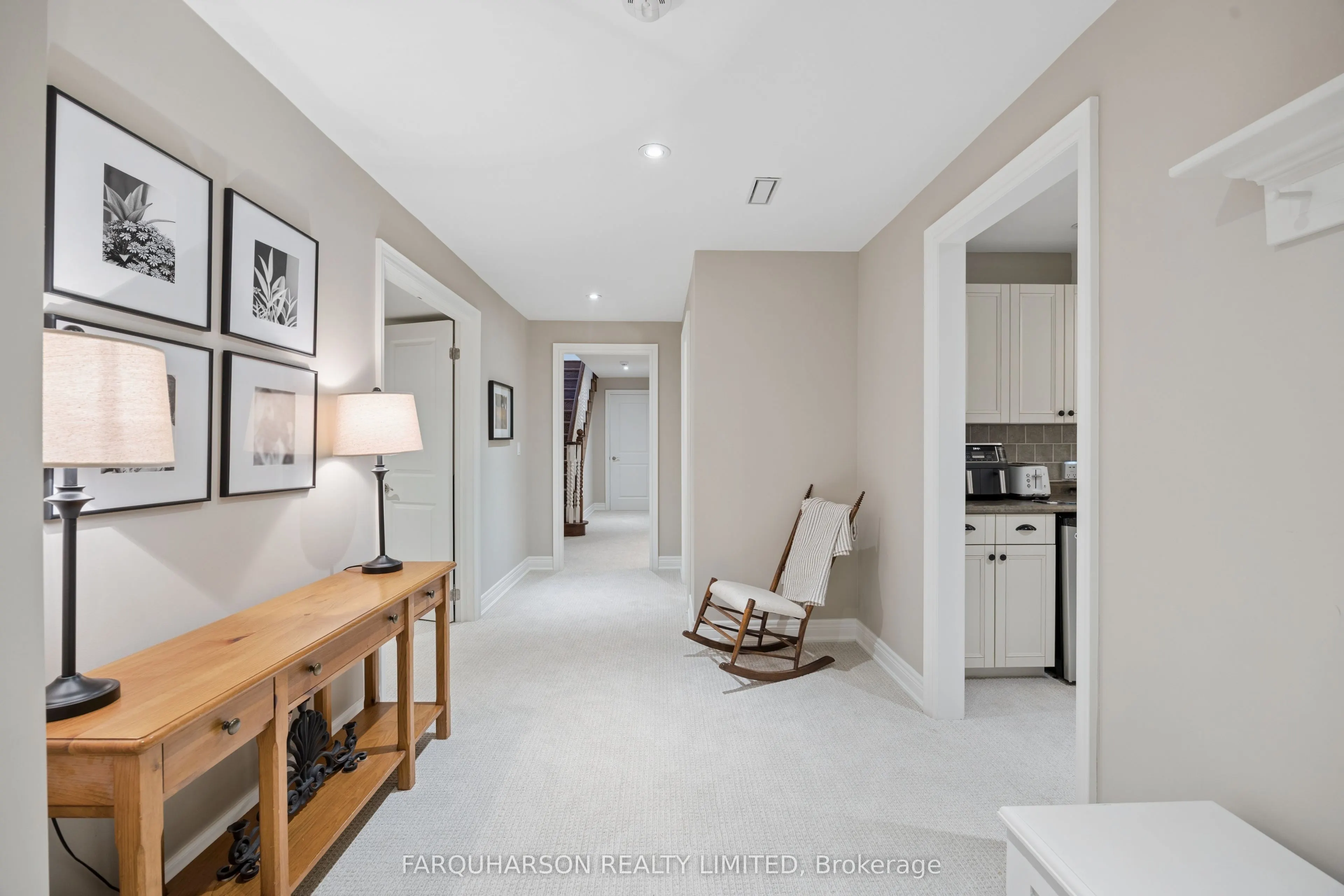 10 Earl Cook Drive