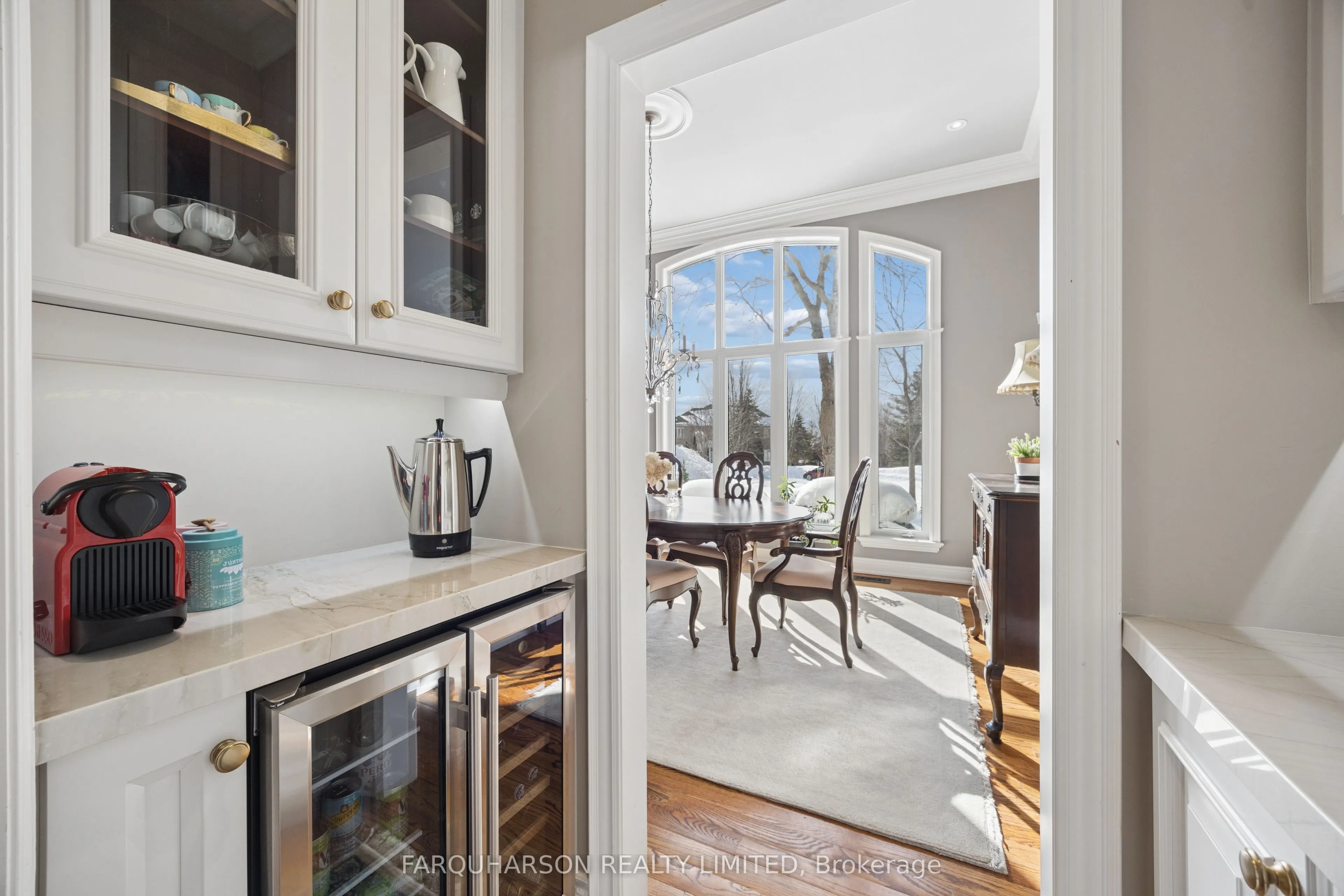 10 Earl Cook Drive