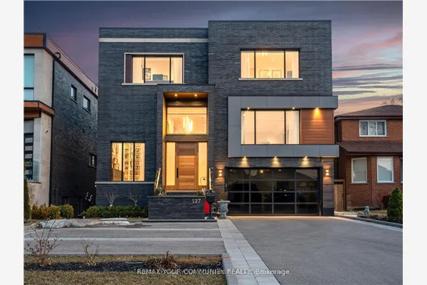 127 Elgin Mills Road W