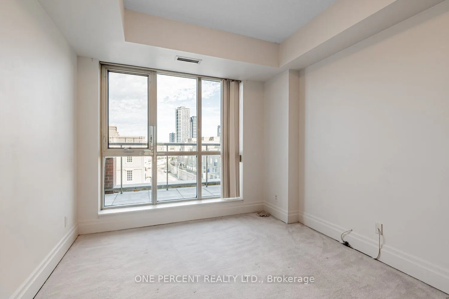 21 Upper Duke Crescent #401