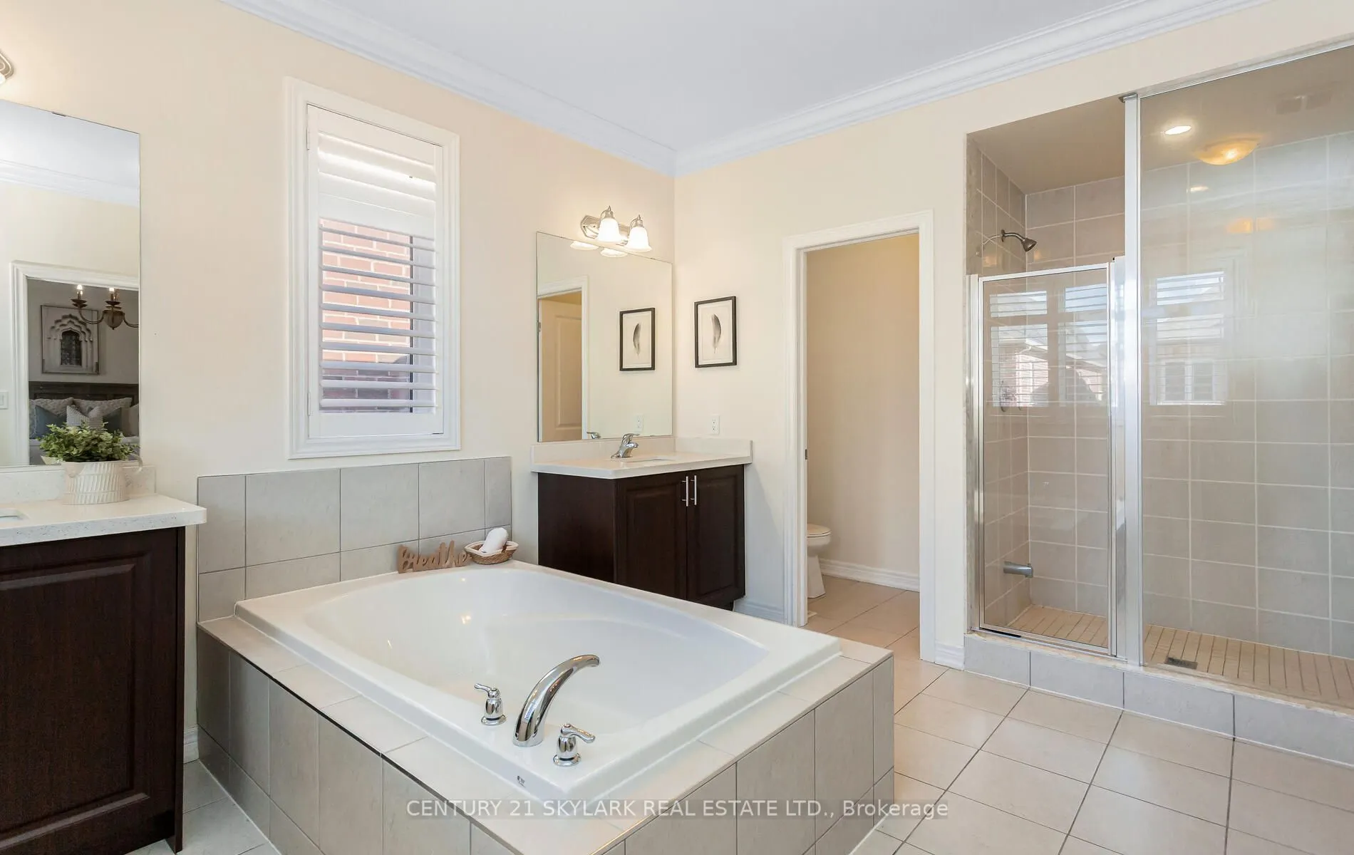 20 Nocturne Avenue