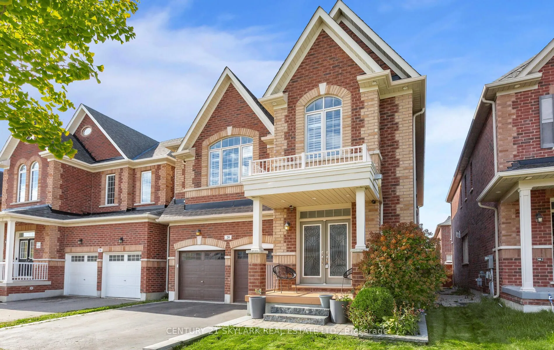 20 Nocturne Avenue