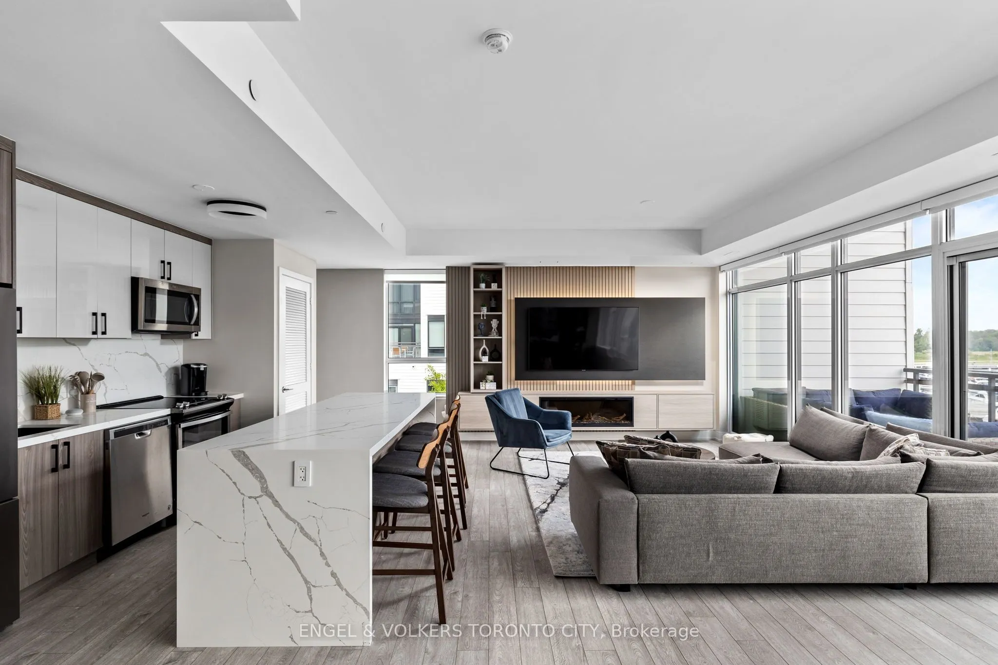 317 Broward Way #110