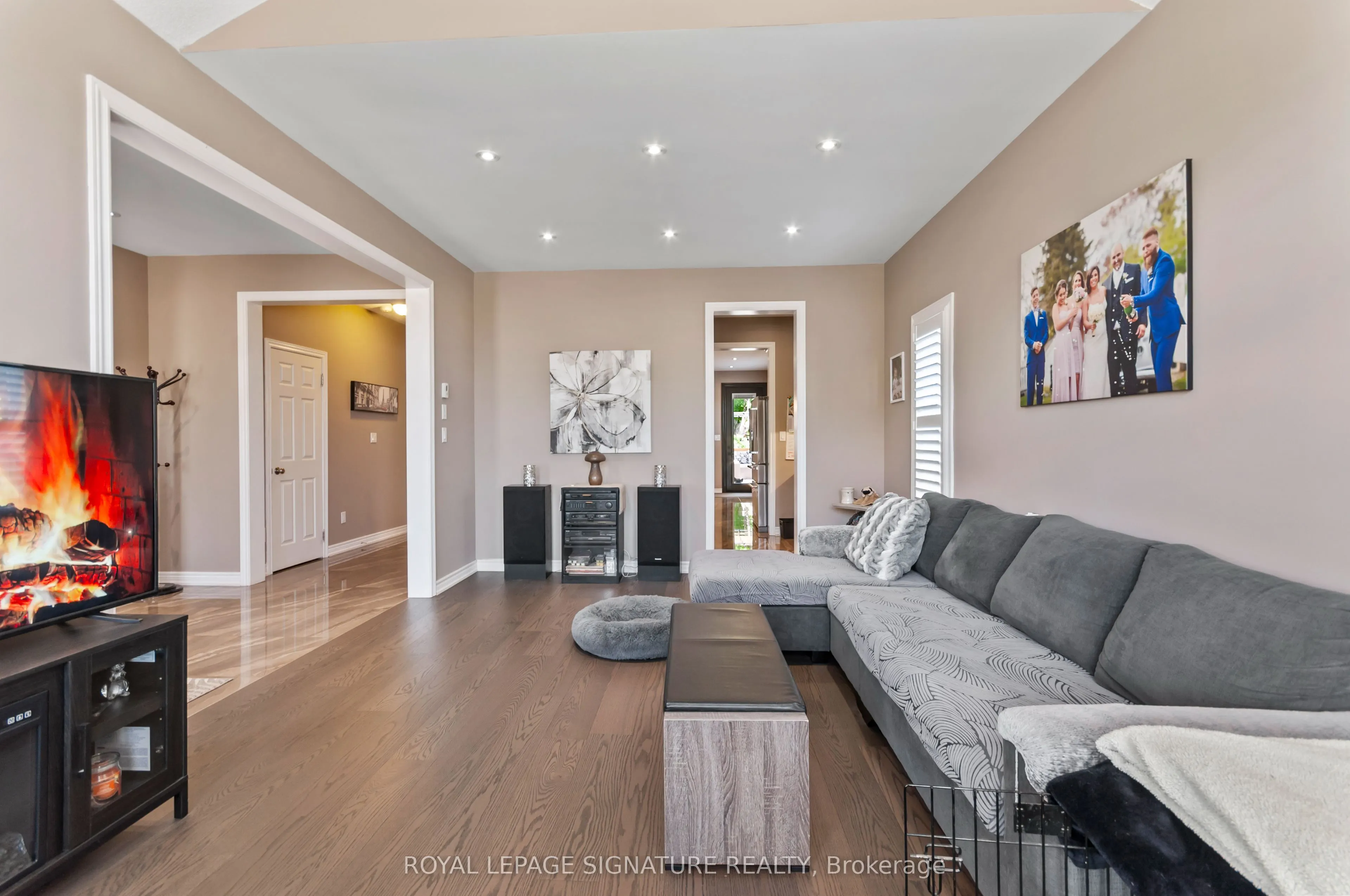 80 Sharpe Crescent