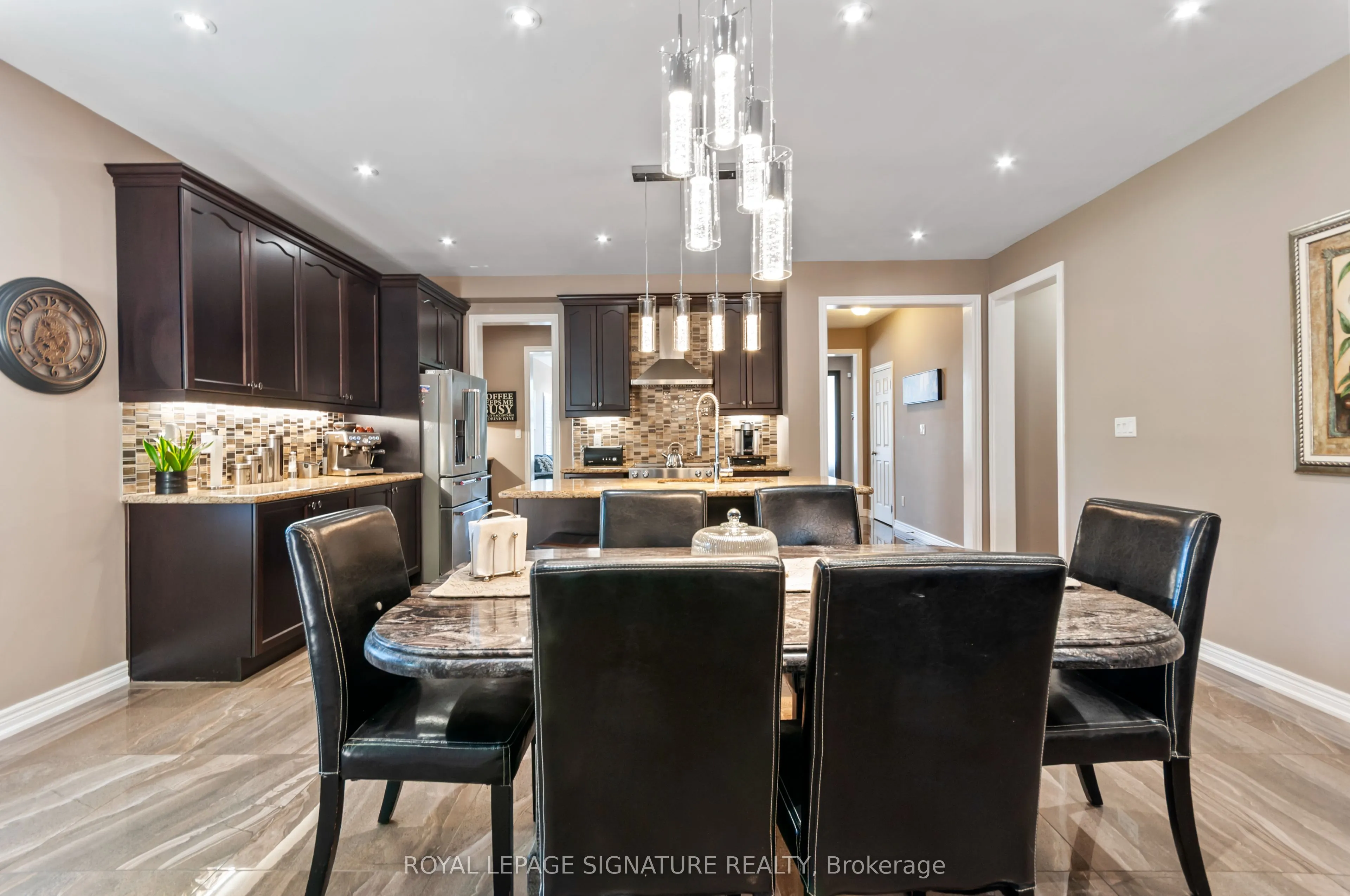 80 Sharpe Crescent