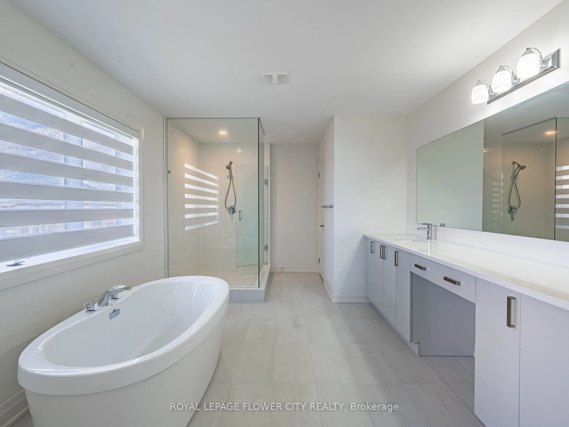 26 Hummingbird Grove